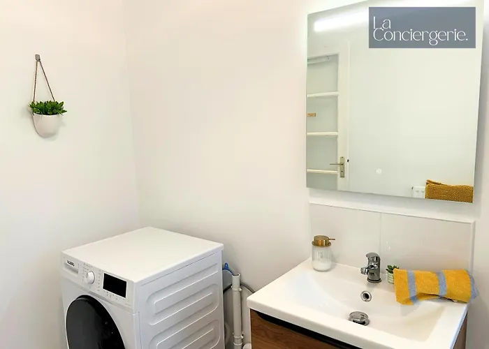 L'appart A La Porte Bleue-poitiersgare-la Conciergerie Apartment *