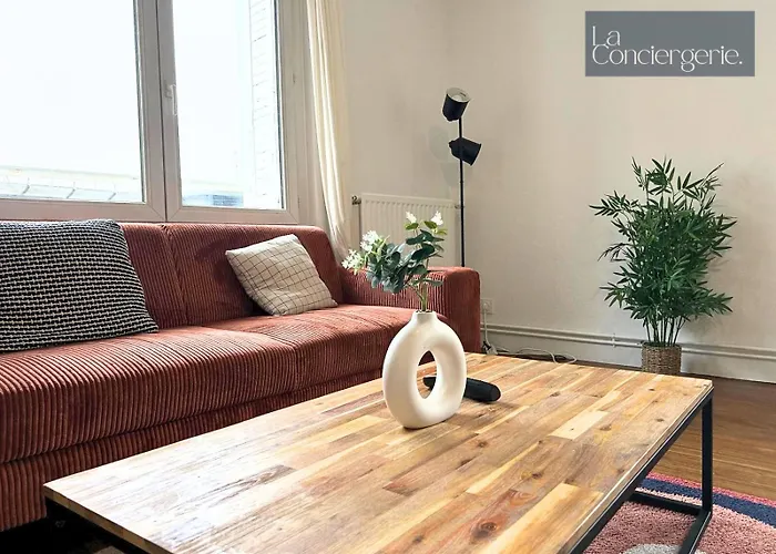 L'appart A La Porte Bleue-poitiersgare-la Conciergerie Apartment *